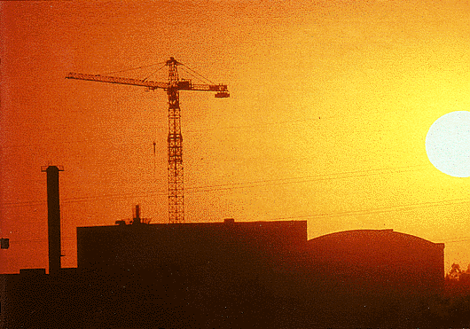 ओसिराक का निर्माण