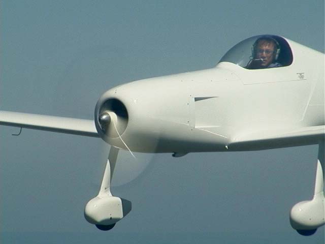 طائرة Arnold AR5