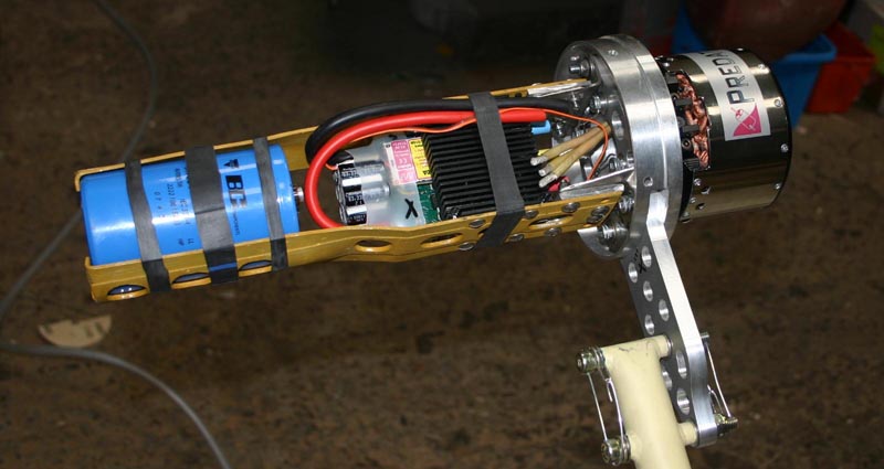 محرك كهربائي لـ Cri Cri