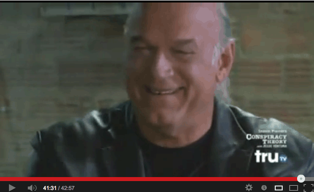 Ventura se moque de Icke